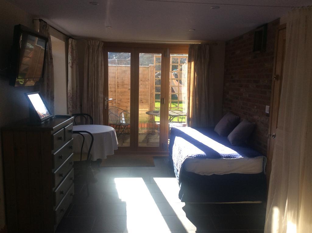 C Farmhouse Accommodation Alne Exterior foto